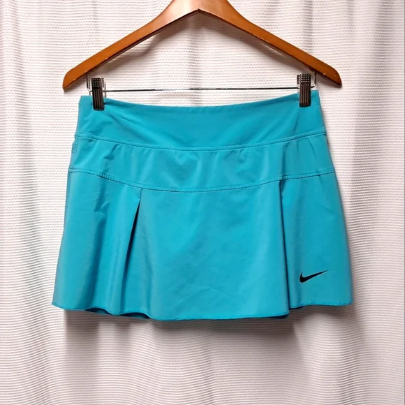 Nike Tennis Skort Size S - Picture 1 of 2